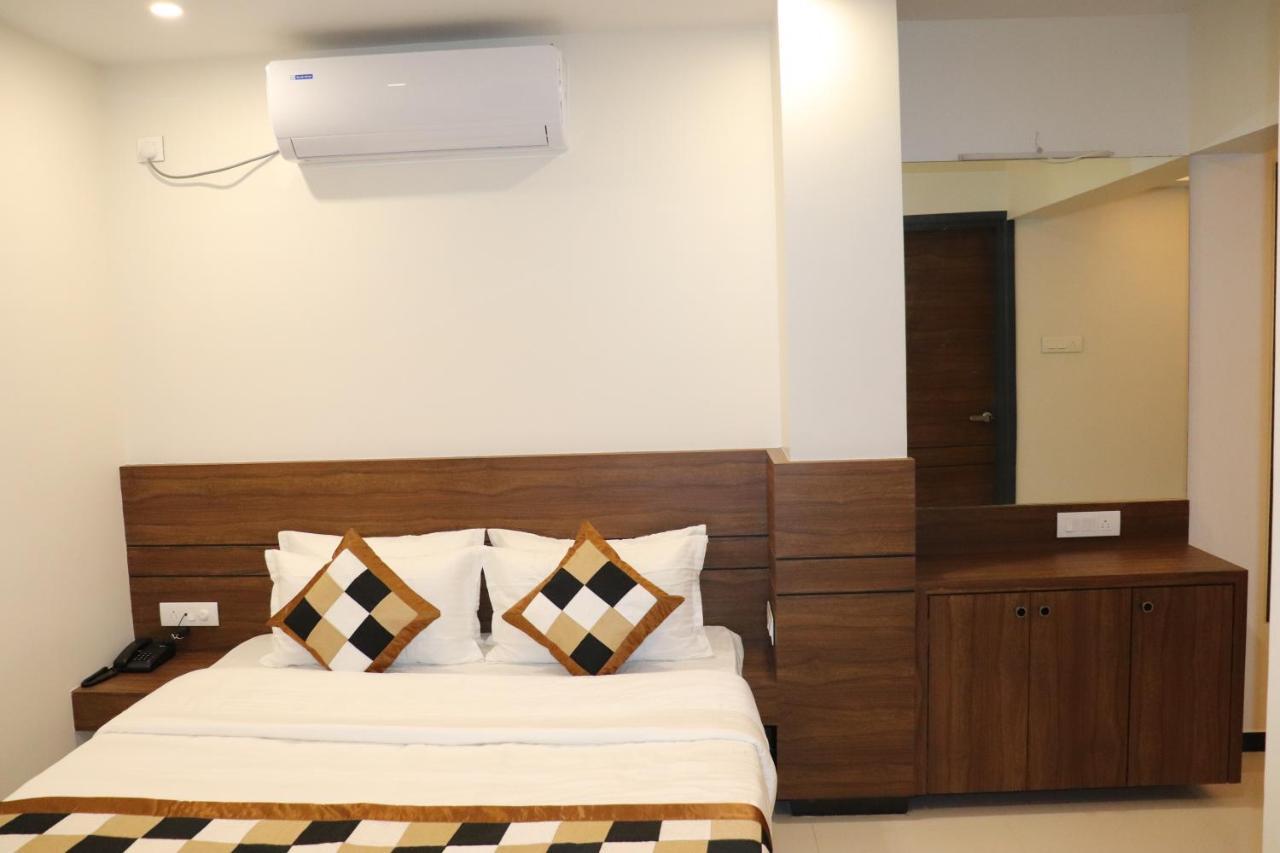 Hotel City Point Phalodi  Екстер'єр фото