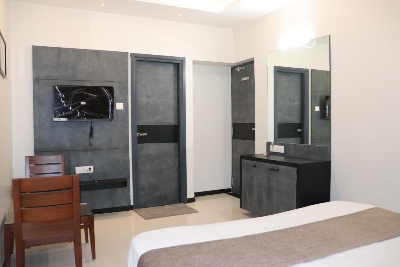 Hotel City Point Phalodi  Екстер'єр фото