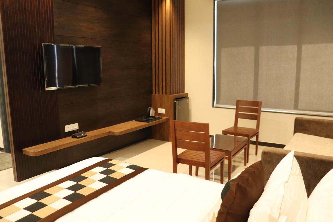 Hotel City Point Phalodi  Екстер'єр фото